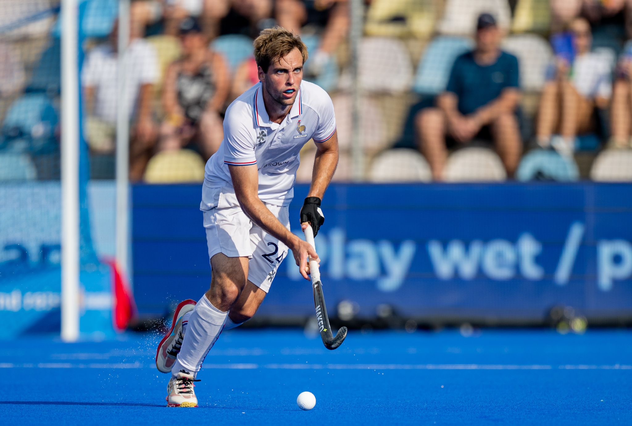 NIeuw bij Stix: INTERNATIONAL CLINICS